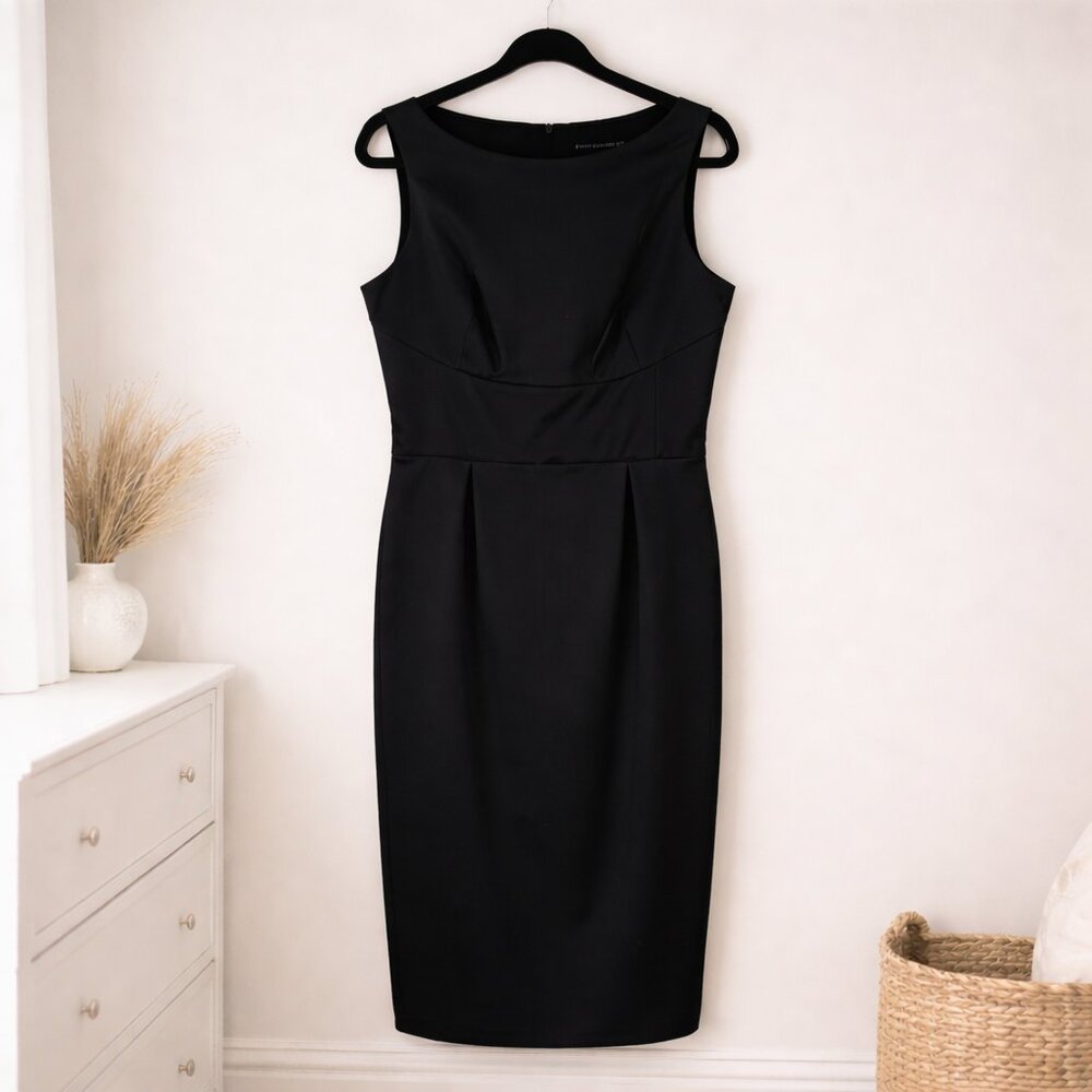 Madison Leigh Black Sleeveless Sheath Dress Bateau Neck Tailored Pencil Size 10